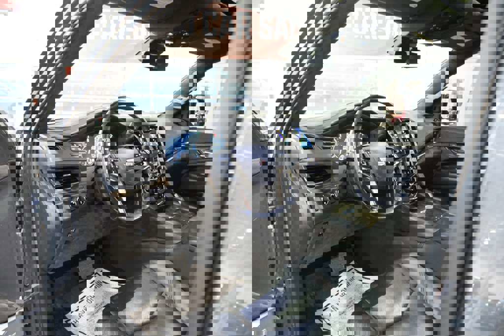 Used 2020 Cadillac Escalade ESV Platinum AWD/4WD image 17