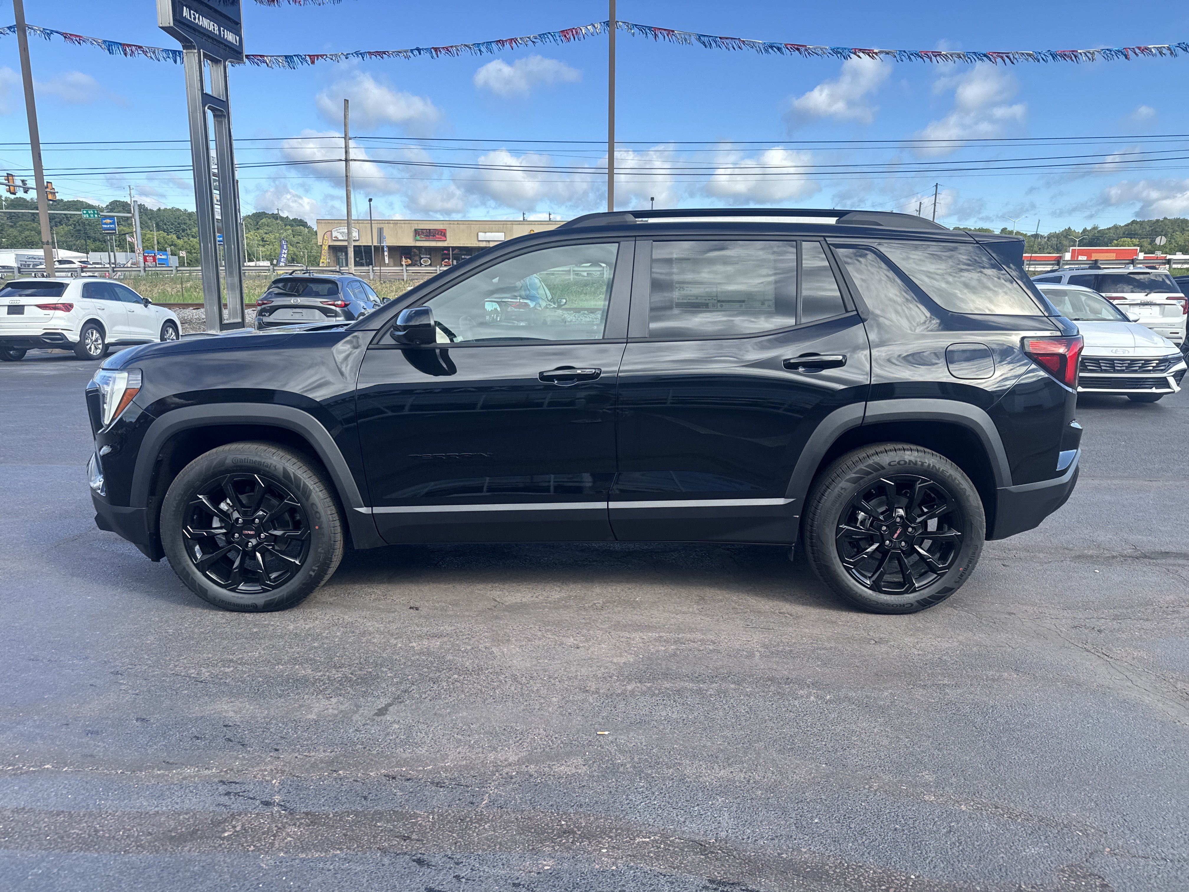 New 2027 GMC Terrain Elevation w/ Elevation Premium Package AWD/4WD image 7