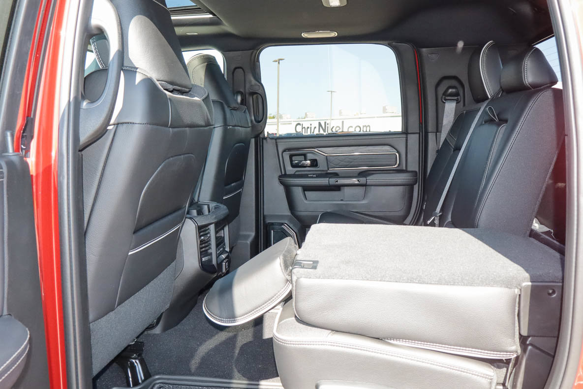 New 2027 RAM 3500 Limited AWD/4WD image 21