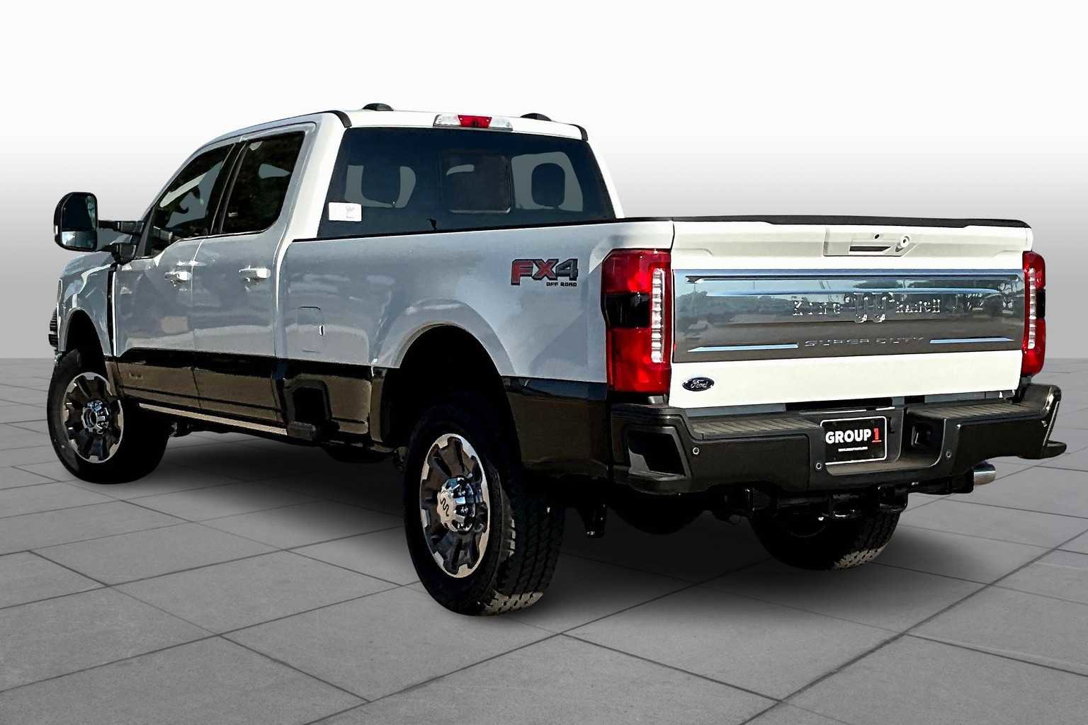 New 2025 Ford F350 King Ranch w/ FX4 Off-Road Package image 12