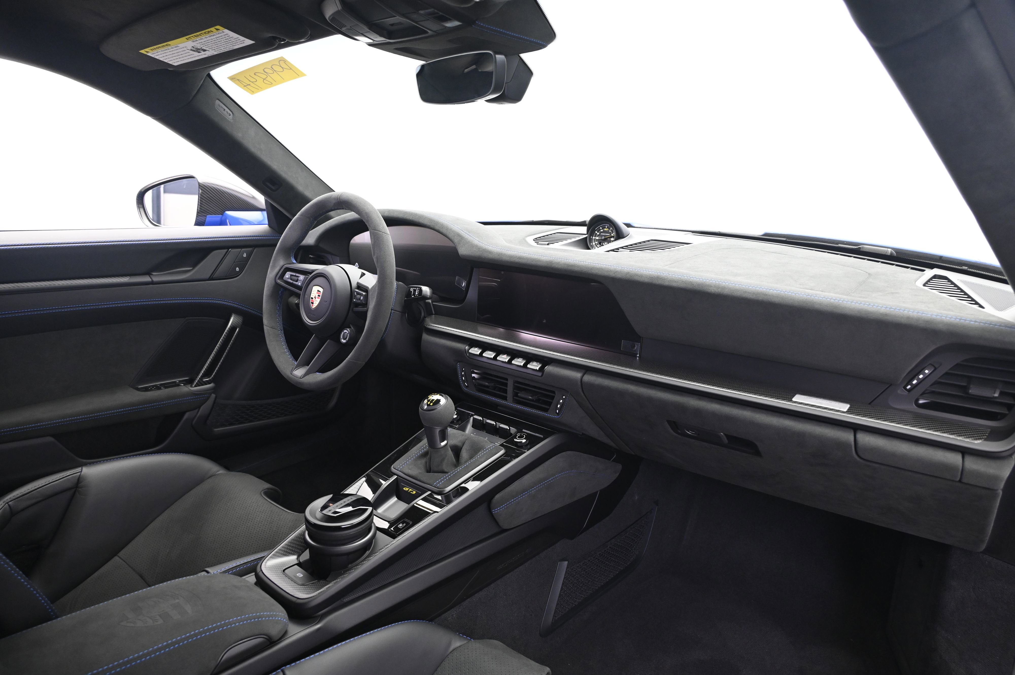 Certified 2025 Porsche 911 GT3 RWD image 19