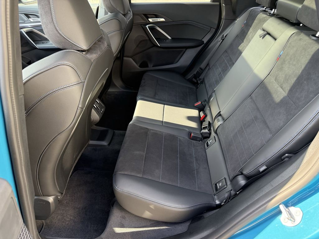 Used 2025 BMW X1 xDrive28i w/ M Sport Package AWD/4WD image 10