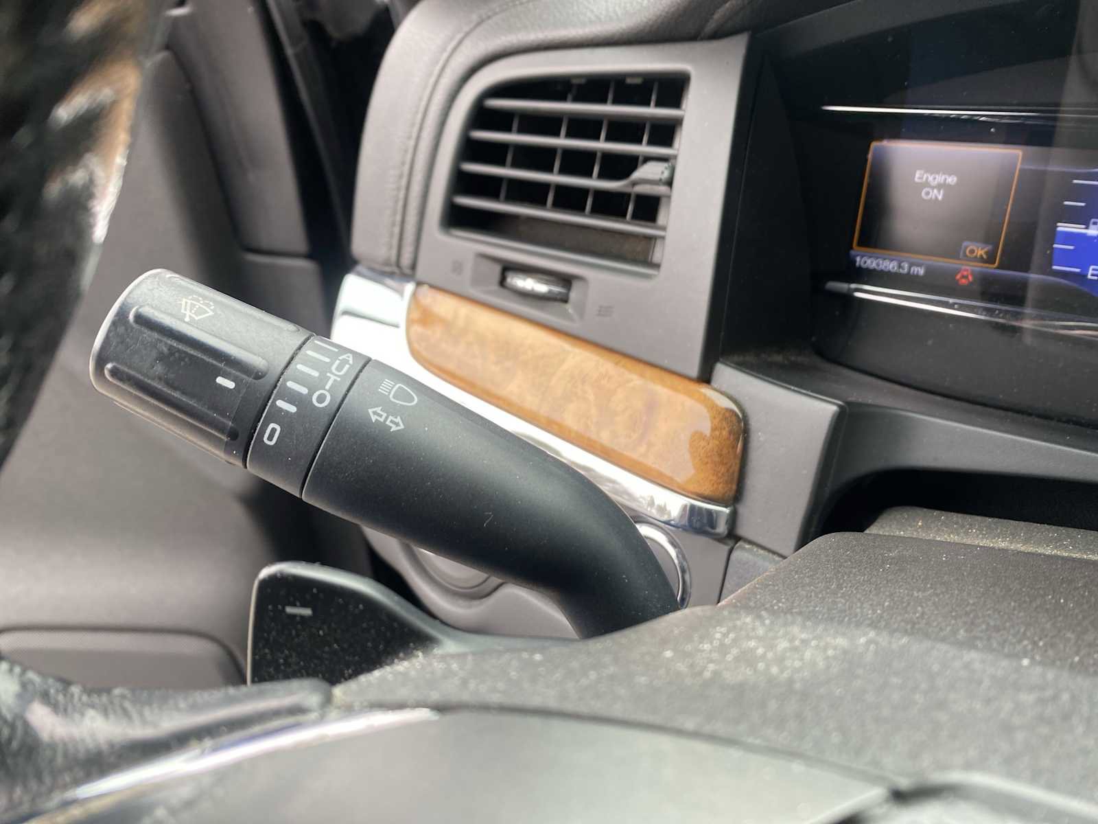 Used 2016 Lincoln MKS image 20