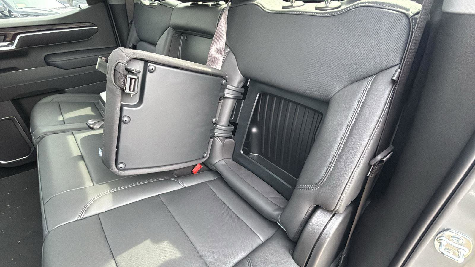 New 2026 GMC Sierra 1500 SLT w/ SLT Premium Plus Package image 32