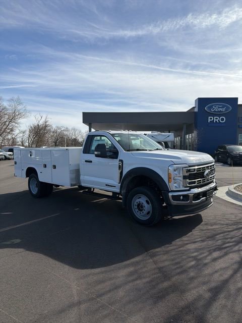 New 2026 Ford F550 4x4 Regular Cab Super Duty w/ XL Chrome Package image 1