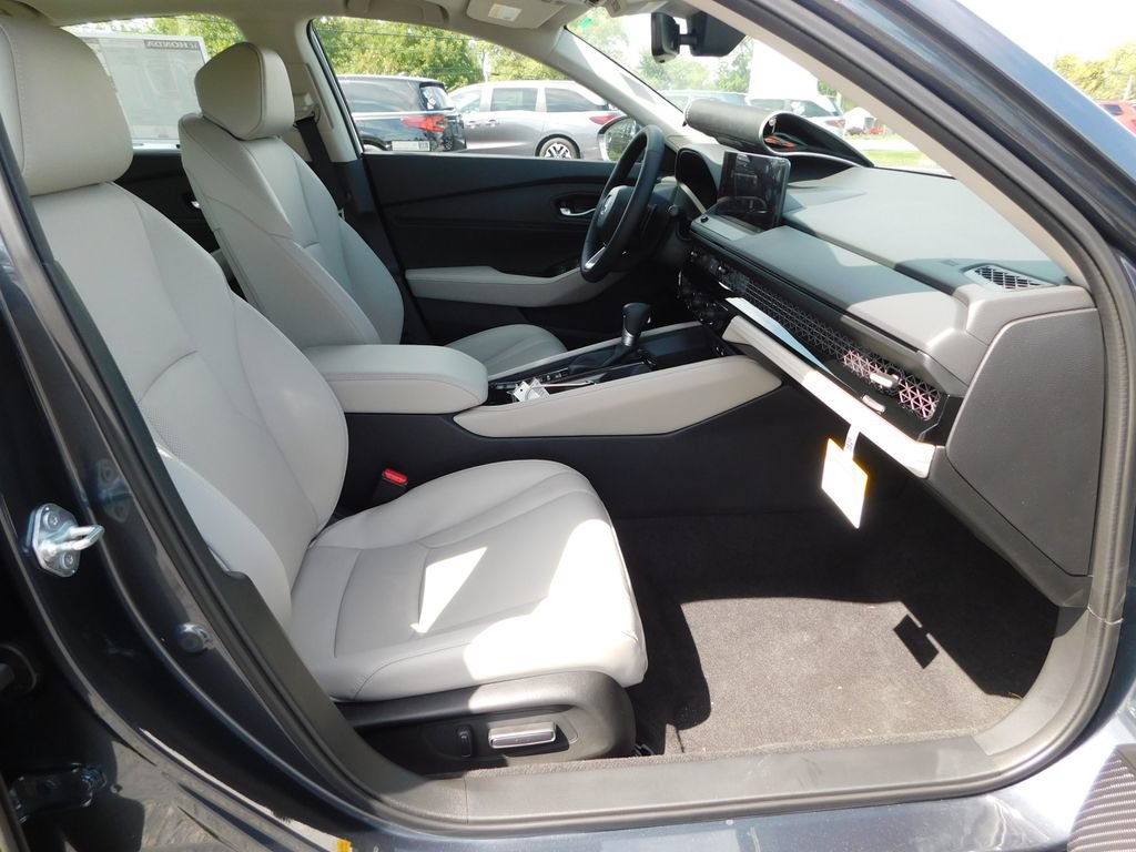 New 2026 Honda Accord Touring image 18