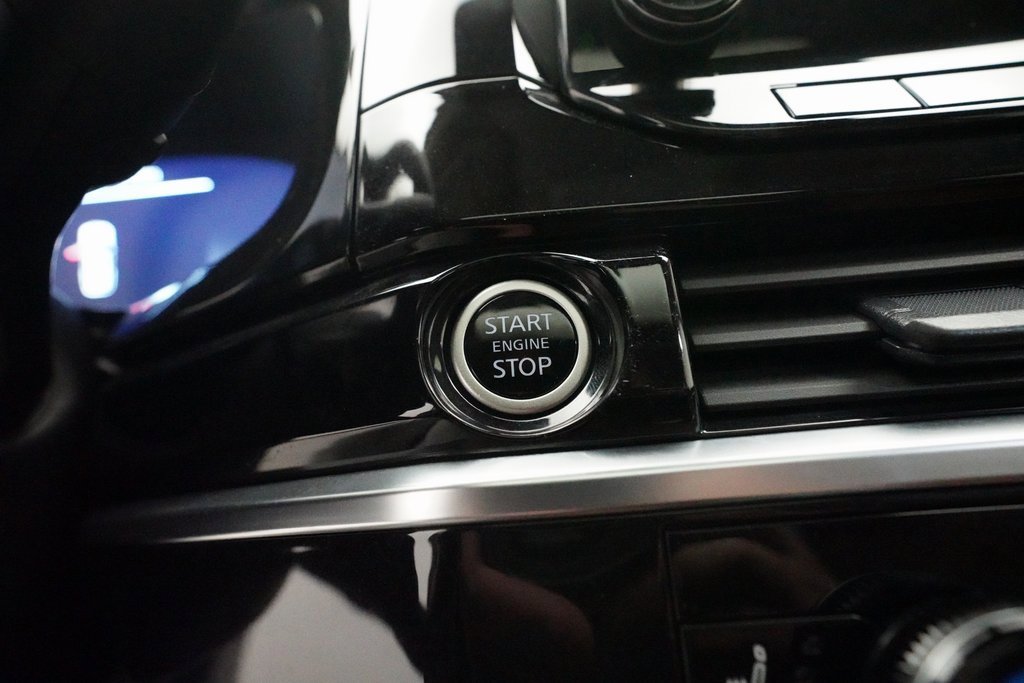 Certified 2024 Nissan Pathfinder Platinum w/ Cargo Package image 31