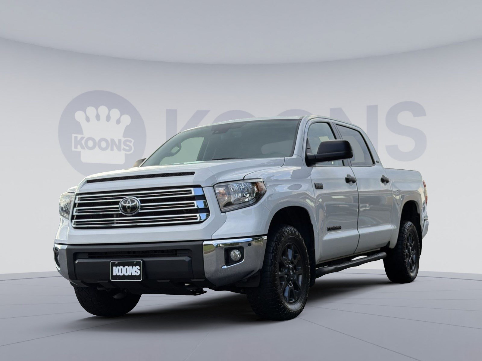 Used 2021 Toyota Tundra SR5 w/ Trail Edition AWD/4WD image 1