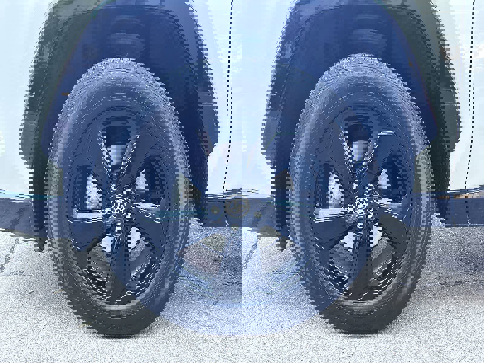 Used 2020 Toyota RAV4 XSE image 20