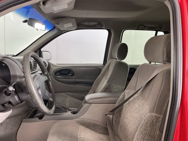 Used 2002 Chevrolet TrailBlazer LS w/ Preferred Equipment Group AWD/4WD image 13