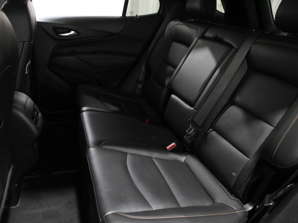 Used 2021 Chevrolet Equinox Premier w/ Redline Edition image 18