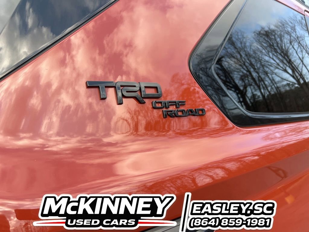 Used 2025 Toyota Sequoia Limited w/ TRD Off-Road Package AWD/4WD image 9