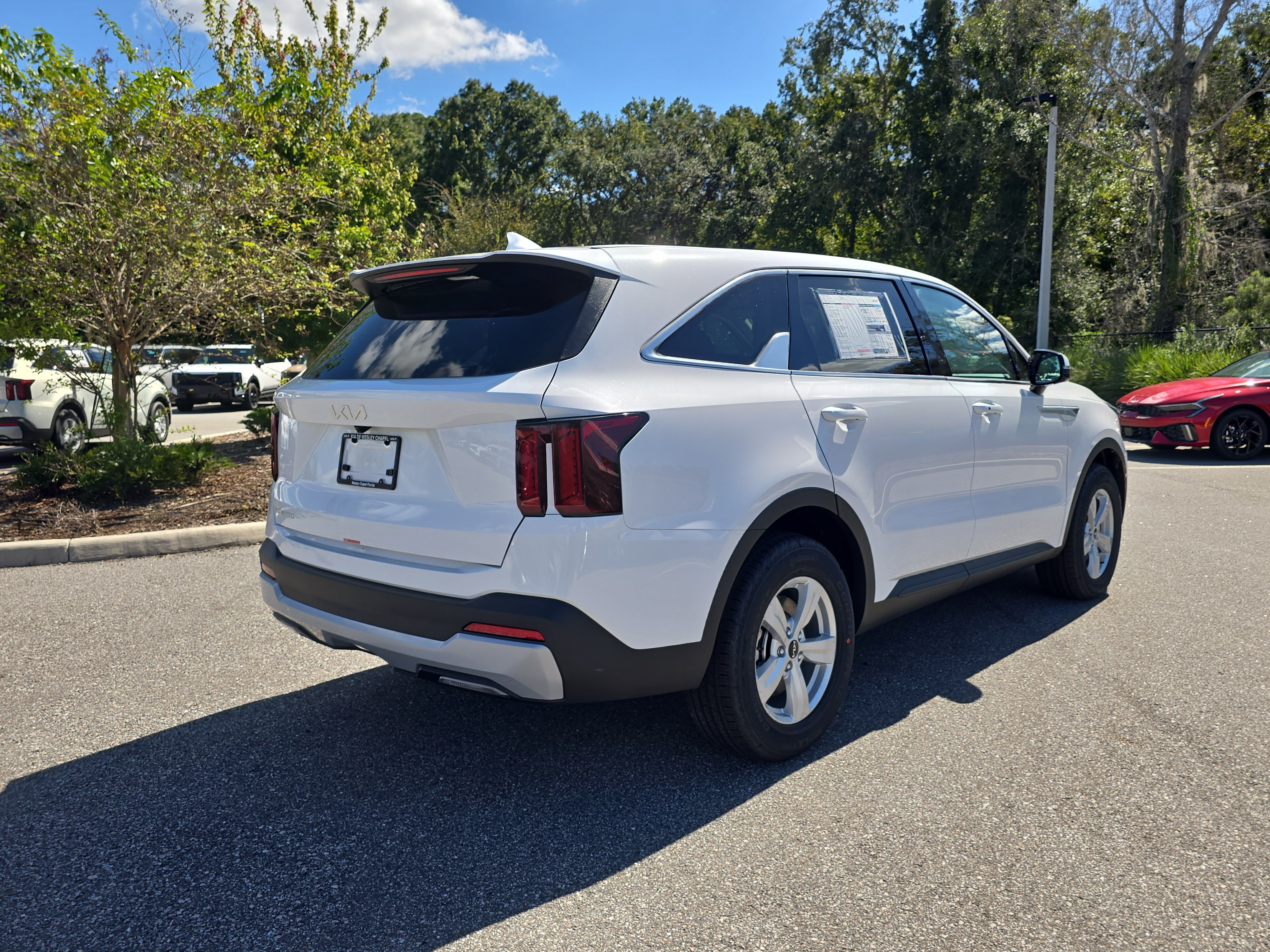 New 2026 Kia Sorento LX FWD image 8