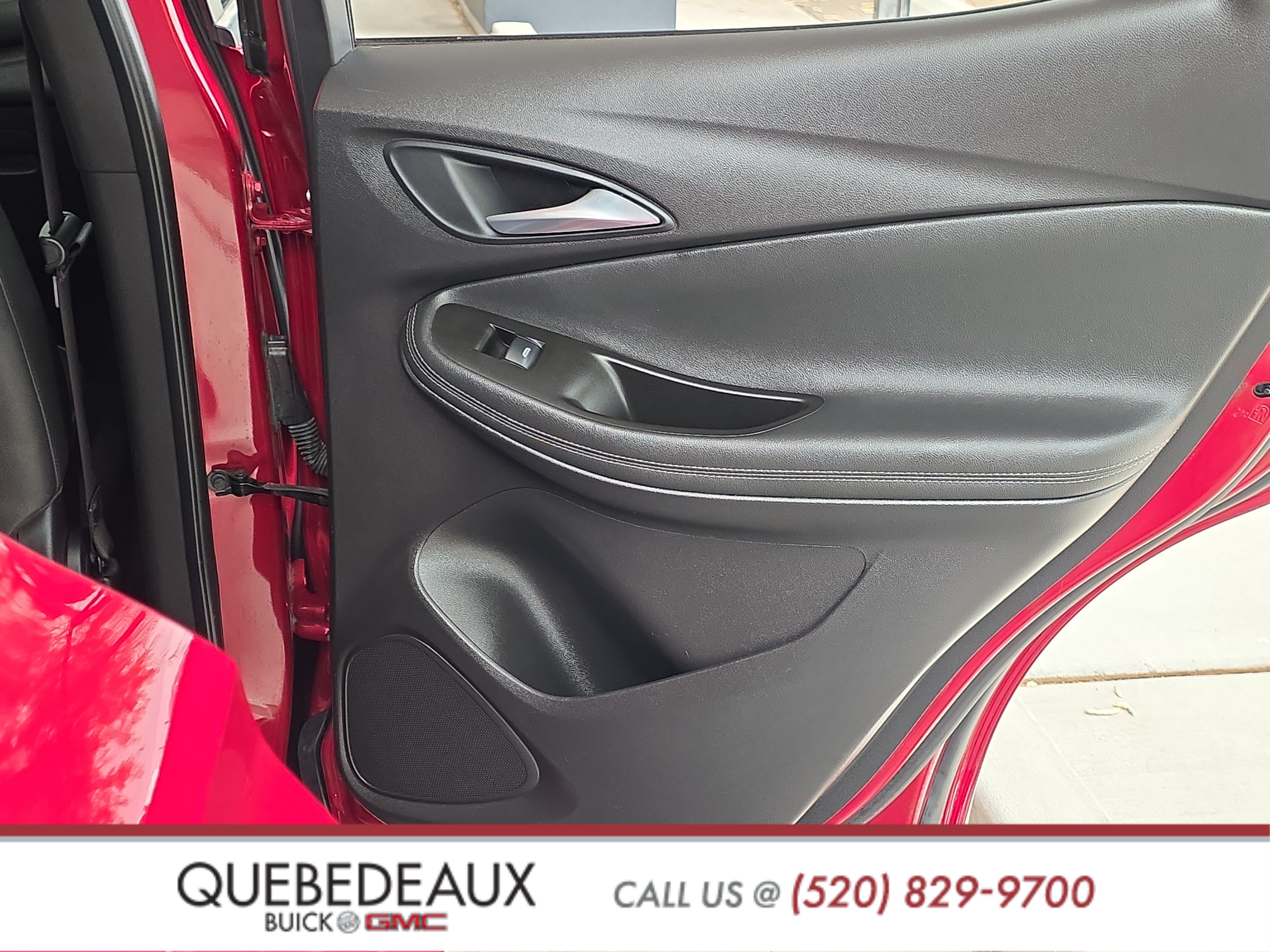 Used 2020 Buick Encore GX Preferred w/ Cold Weather Comfort Package AWD/4WD image 23