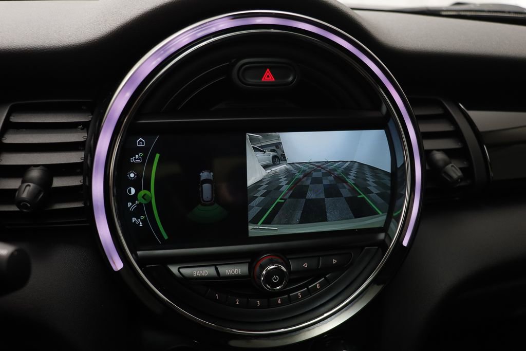 Used 2019 MINI Cooper S w/ Signature Upholstery Package image 10