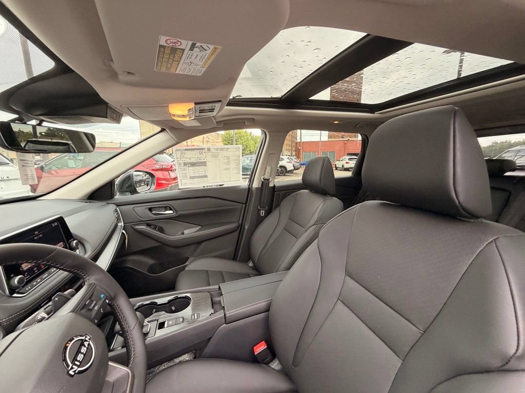 New 2026 Nissan Rogue Dark Armor FWD image 13