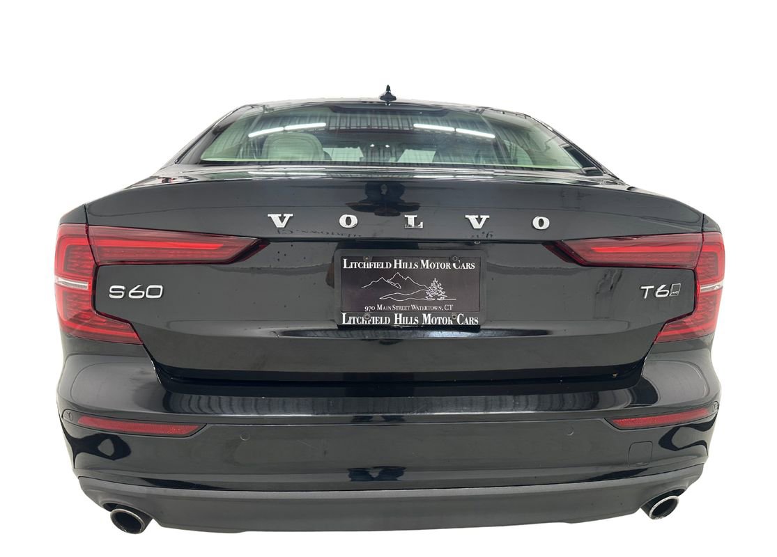 Used 2019 Volvo S60 T6 Momentum image 5