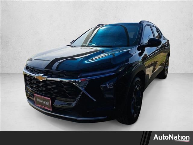 New 2026 Chevrolet Trax LT w/ Driver Confidence Package image 1