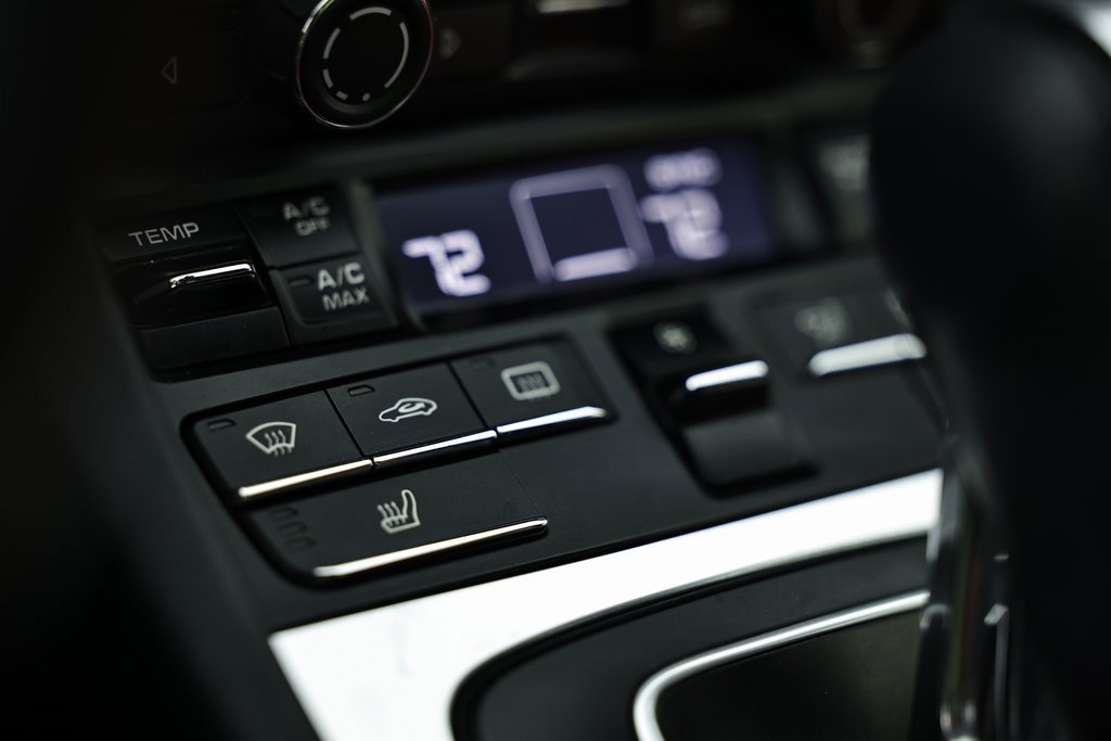 Certified 2015 Porsche 911 Targa 4S image 37