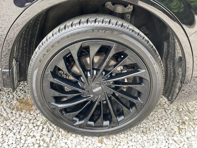 Used 2025 Lincoln Aviator Reserve w/ Jet Appearance Package AWD/4WD image 17