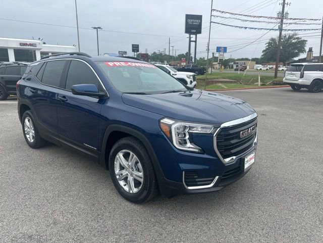 Used 2022 GMC Terrain SLE w/ Driver Convenience Package