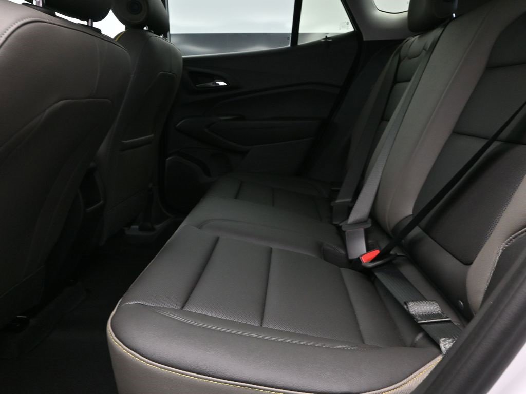 New 2026 Chevrolet Trax ACTIV w/ Driver Confidence Package image 16