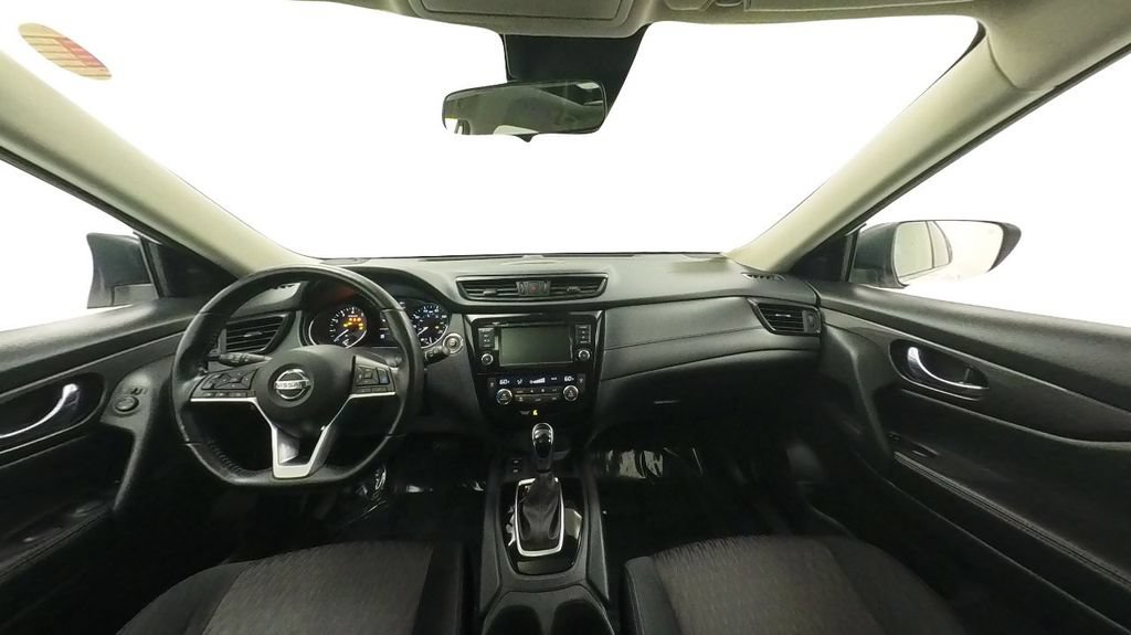 Certified 2020 Nissan Rogue SV w/ Sun & Sound Touring Package AWD/4WD image 34