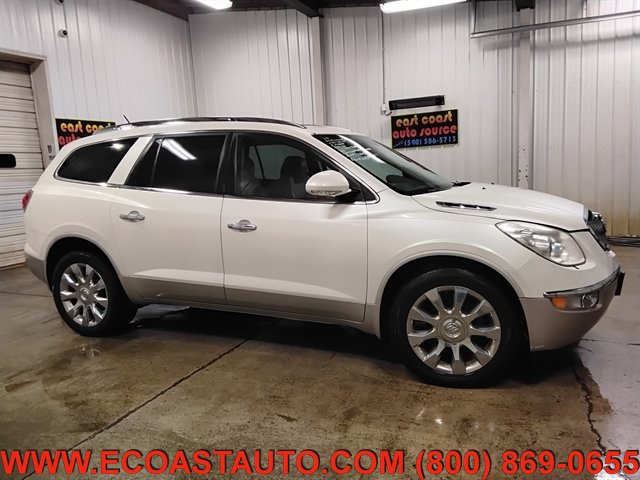 Used 2011 Buick Enclave CXL AWD/4WD image 2
