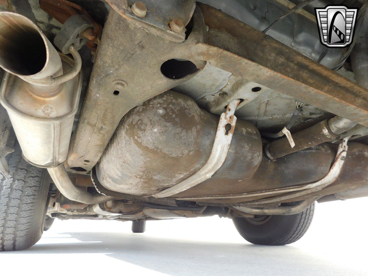 Used 1995 Cadillac Fleetwood Brougham image 16