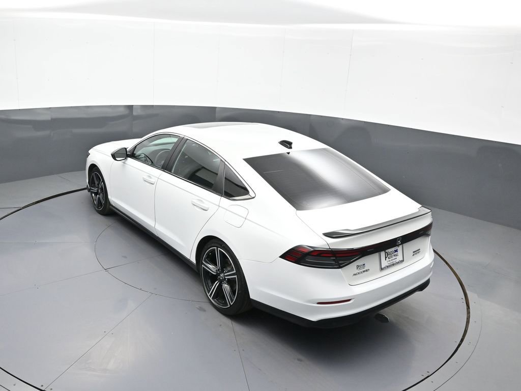 Certified 2023 Honda Accord Sport image 39