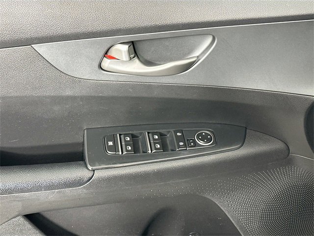 Used 2021 Kia Forte LXS image 23