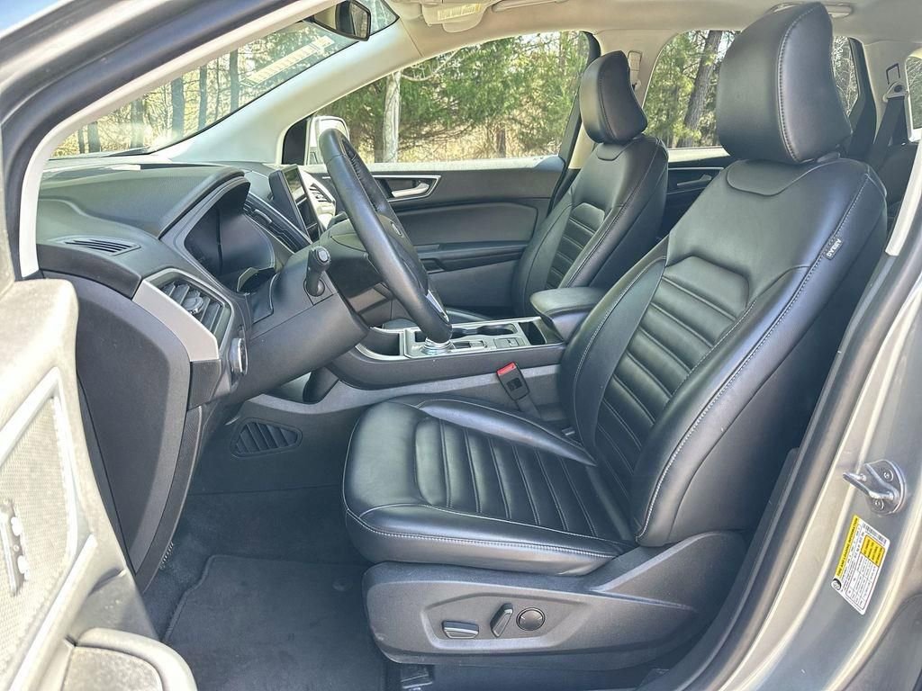 Used 2024 Ford Edge SEL AWD/4WD image 13