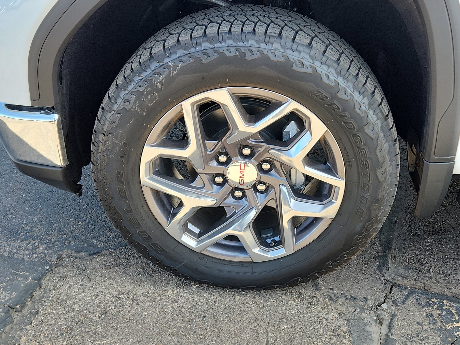 New 2026 GMC Sierra 1500 SLT w/ SLT Premium Plus Package image 7