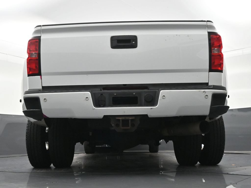 Used 2019 Chevrolet Silverado 3500 High Country w/ Duramax Plus Package AWD/4WD image 28
