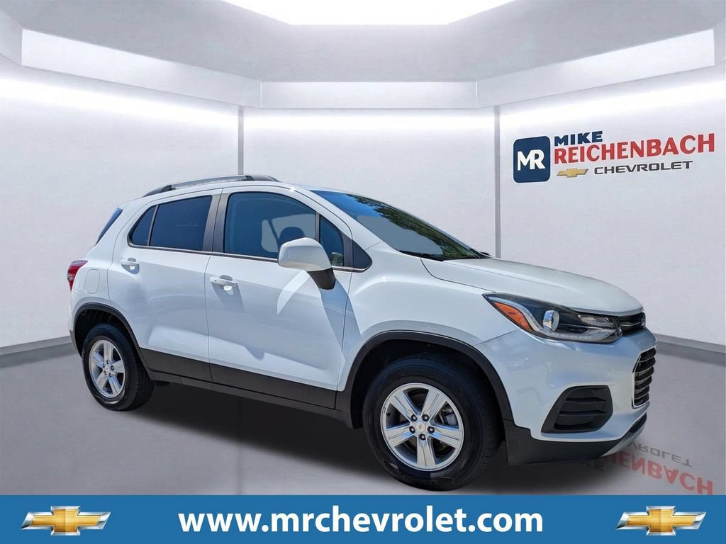 Used 2022 Chevrolet Trax LT w/ LT Convenience Package