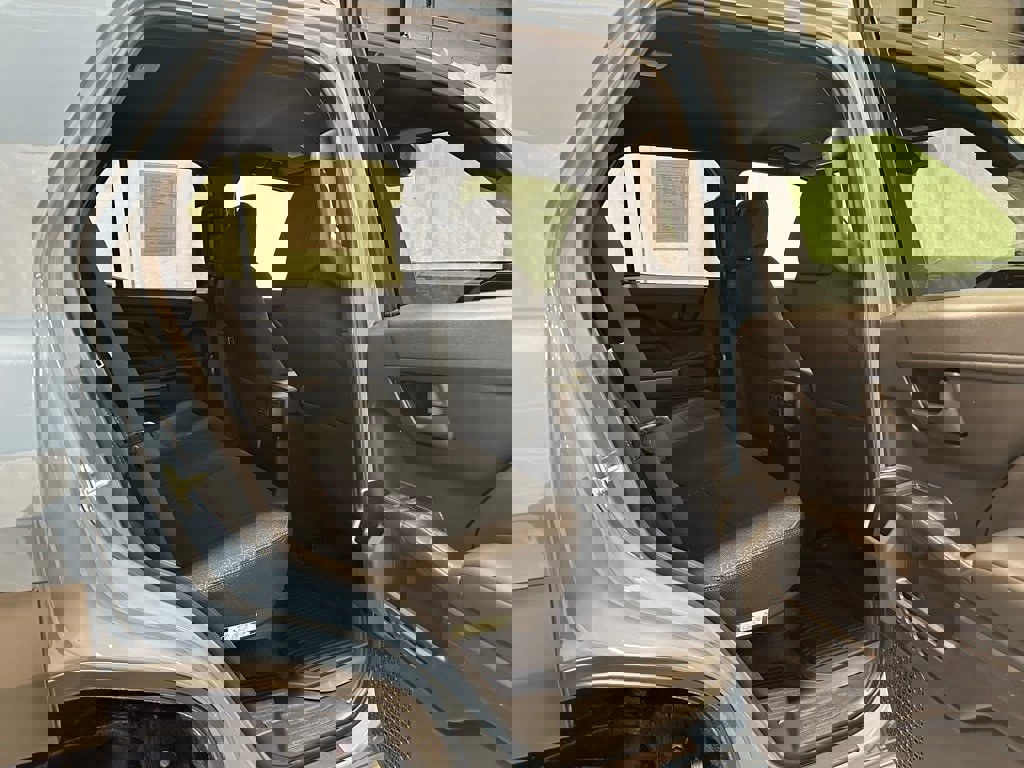 Used 2025 Toyota 4Runner SR5 image 49