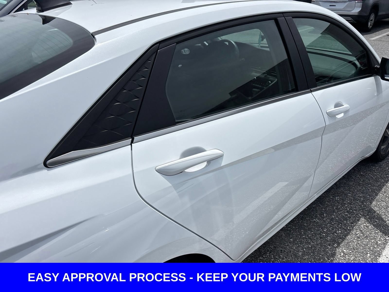 Used 2025 Hyundai Elantra Limited FWD image 8