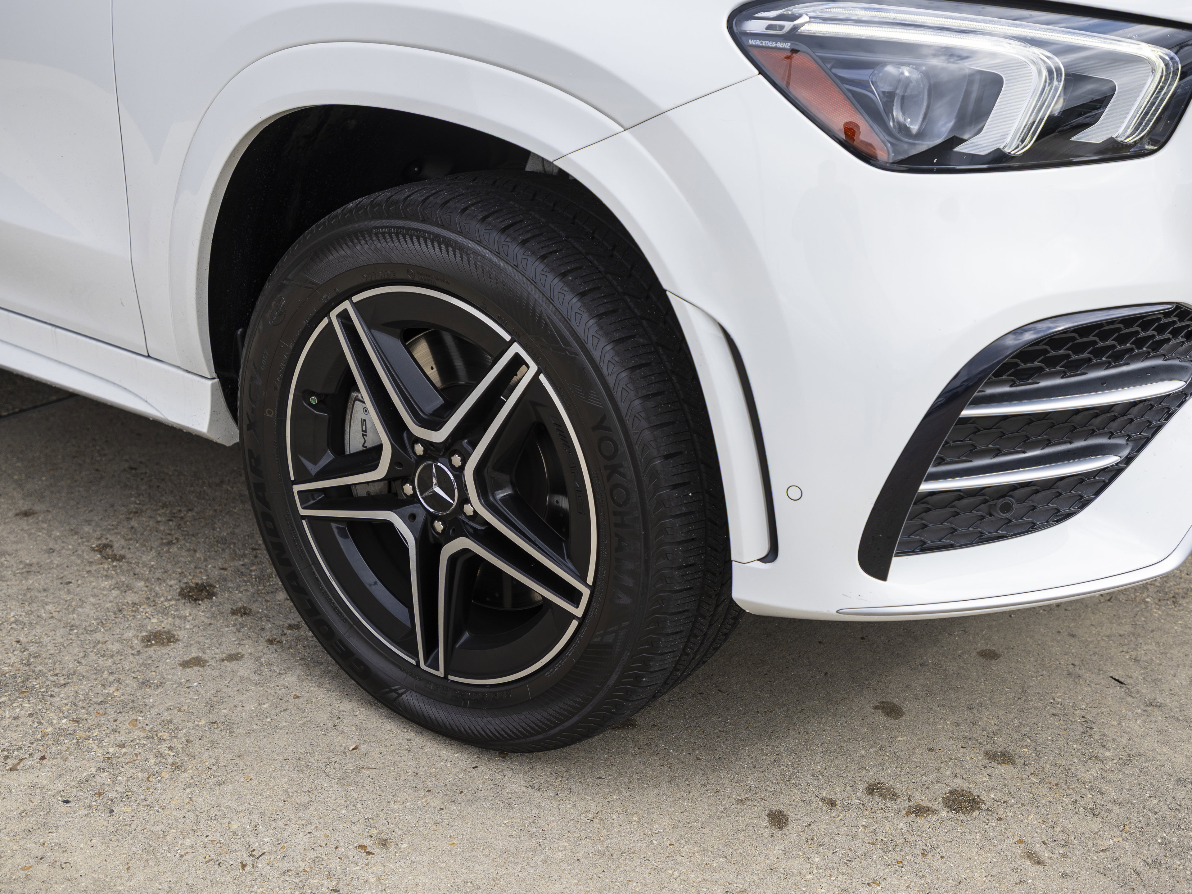 Used 2023 Mercedes-Benz GLE 53 AMG 4MATIC image 12