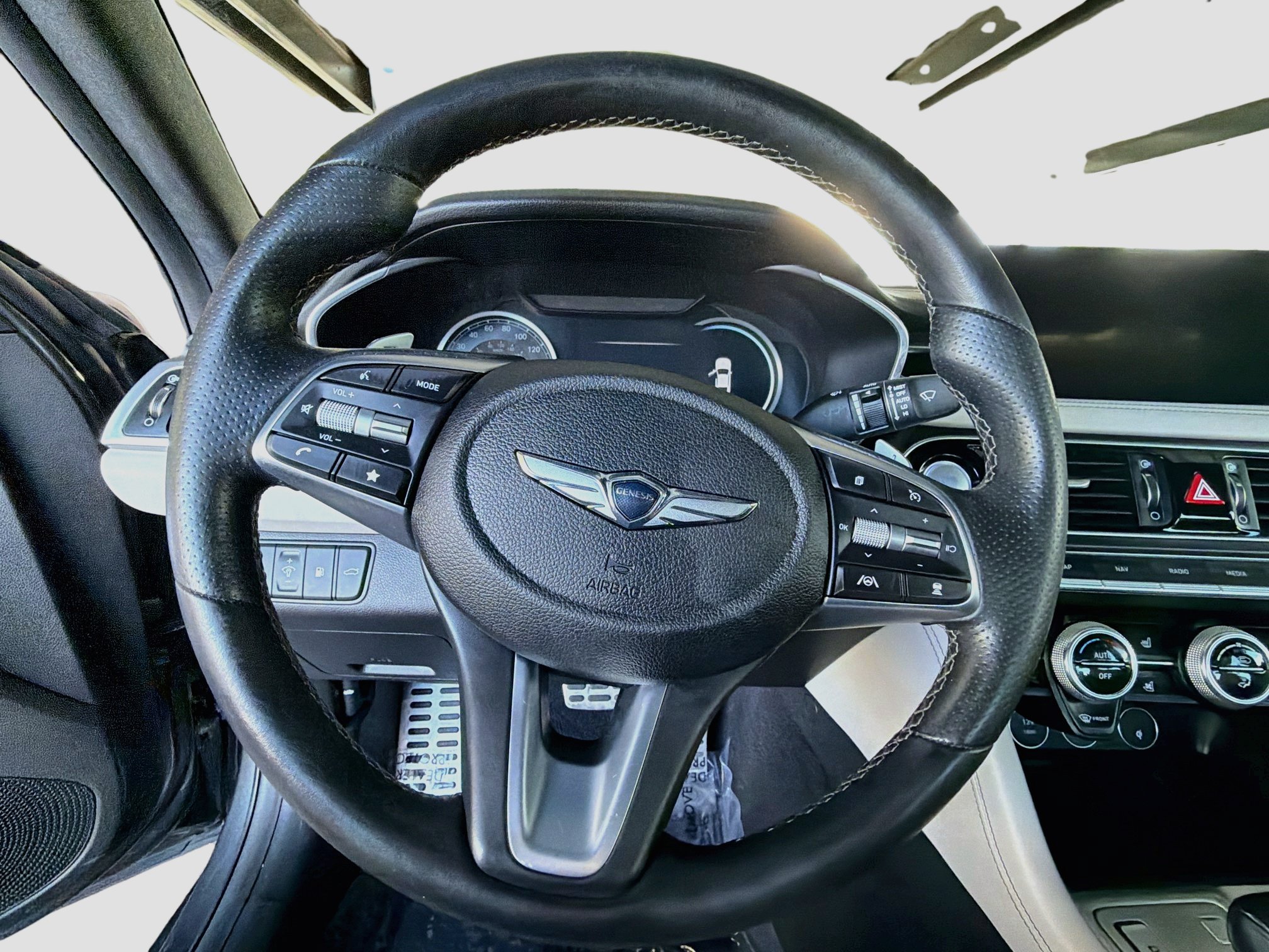 Used 2022 Genesis G70 3.3T w/ Sport Prestige Package AWD/4WD image 17