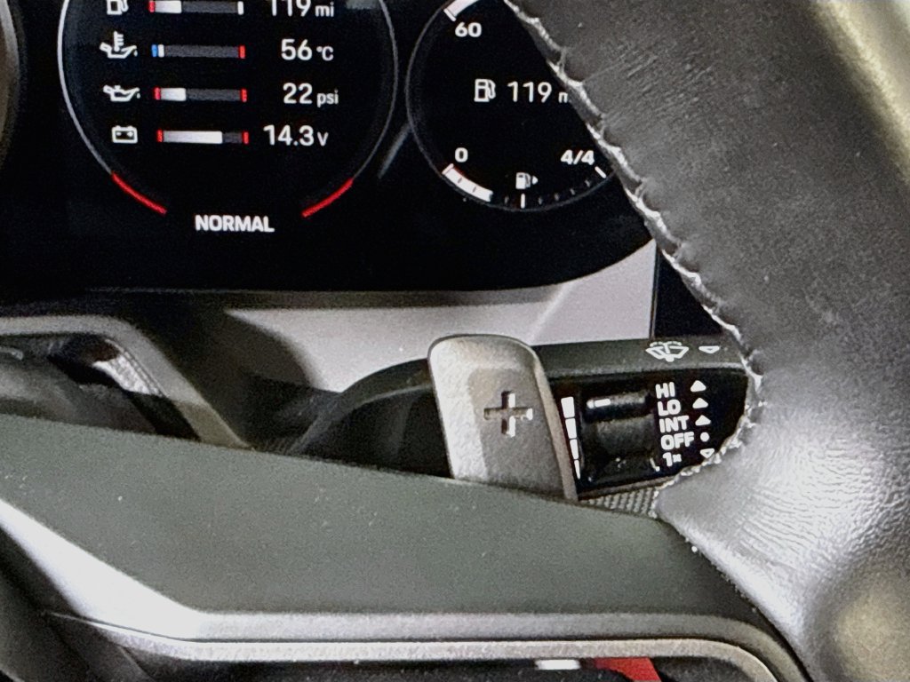 Certified 2024 Porsche 911 Carrera RWD image 26