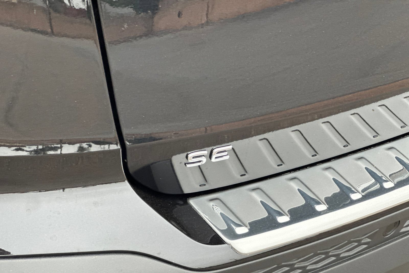 New 2026 Volkswagen Taos SE FWD image 26