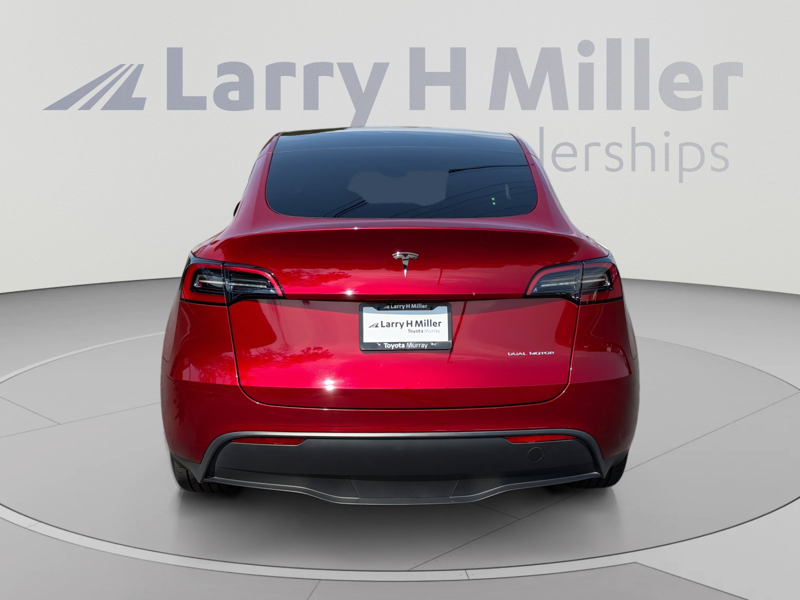 Used 2025 Tesla Model Y Long Range AWD/4WD image 4