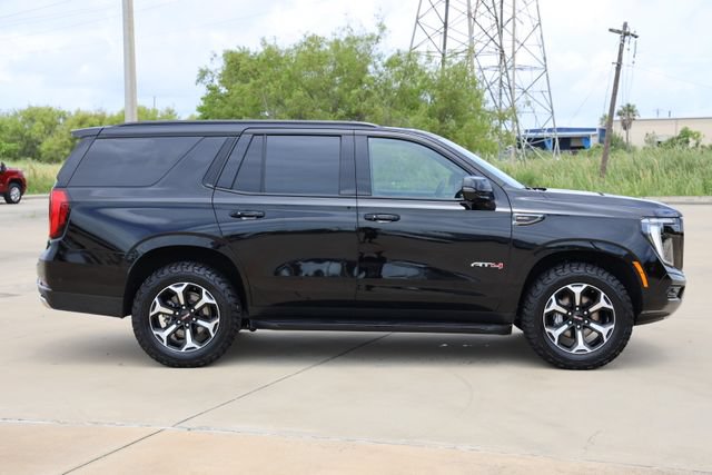 Used 2025 GMC Yukon AT4 AWD/4WD image 4