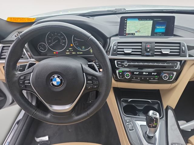 Used 2018 BMW 330e image 10