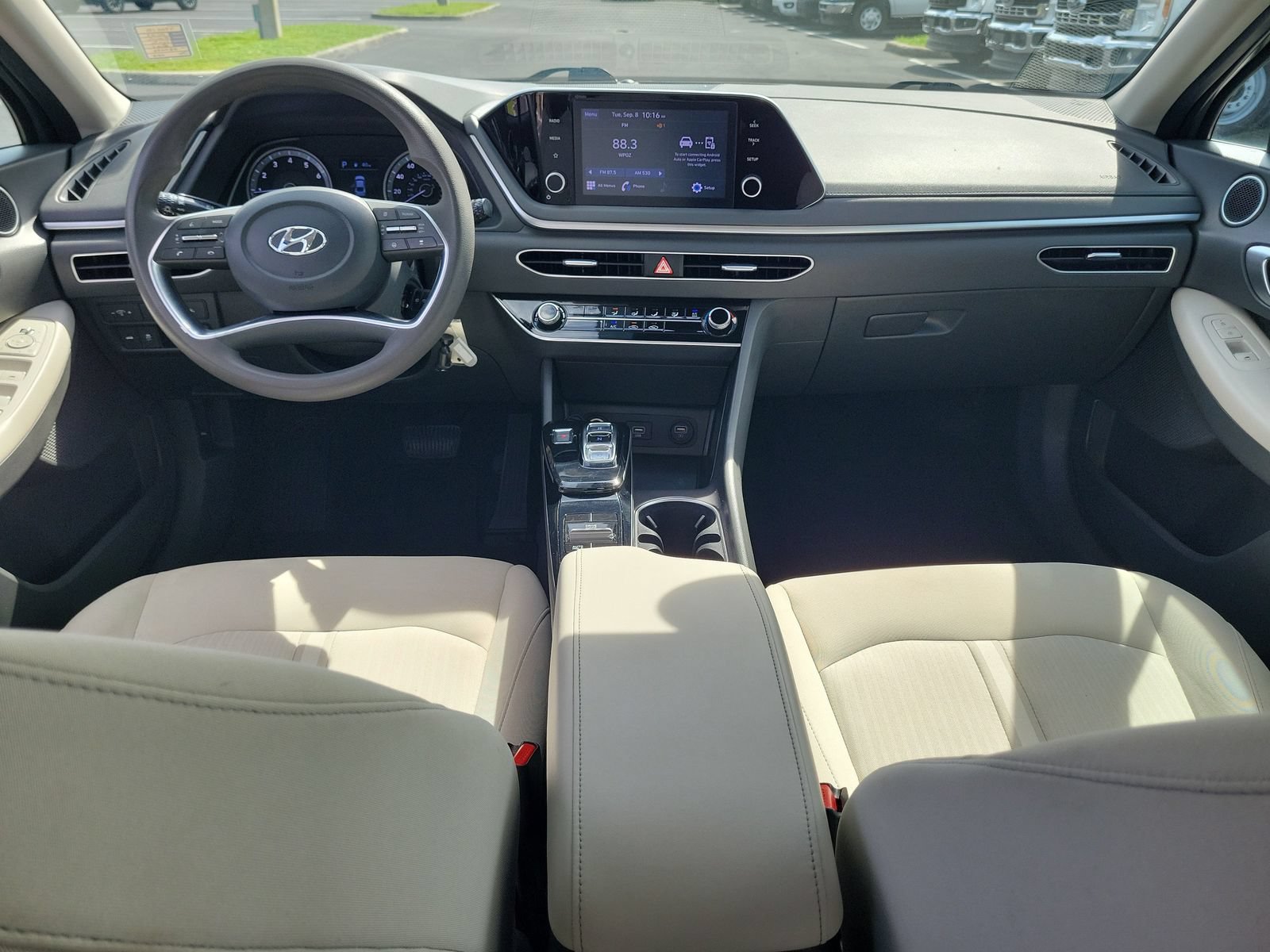 Used 2023 Hyundai Sonata SE FWD image 10