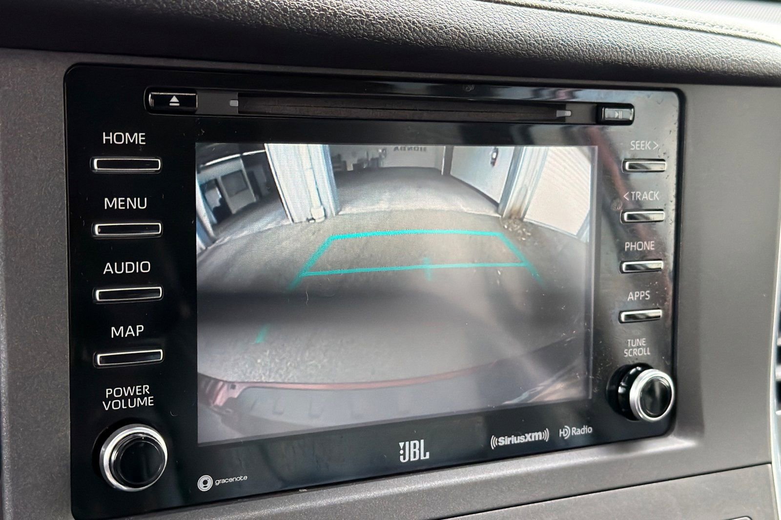 Used 2019 Toyota Sienna SE w/ SE Preferred Package FWD image 20