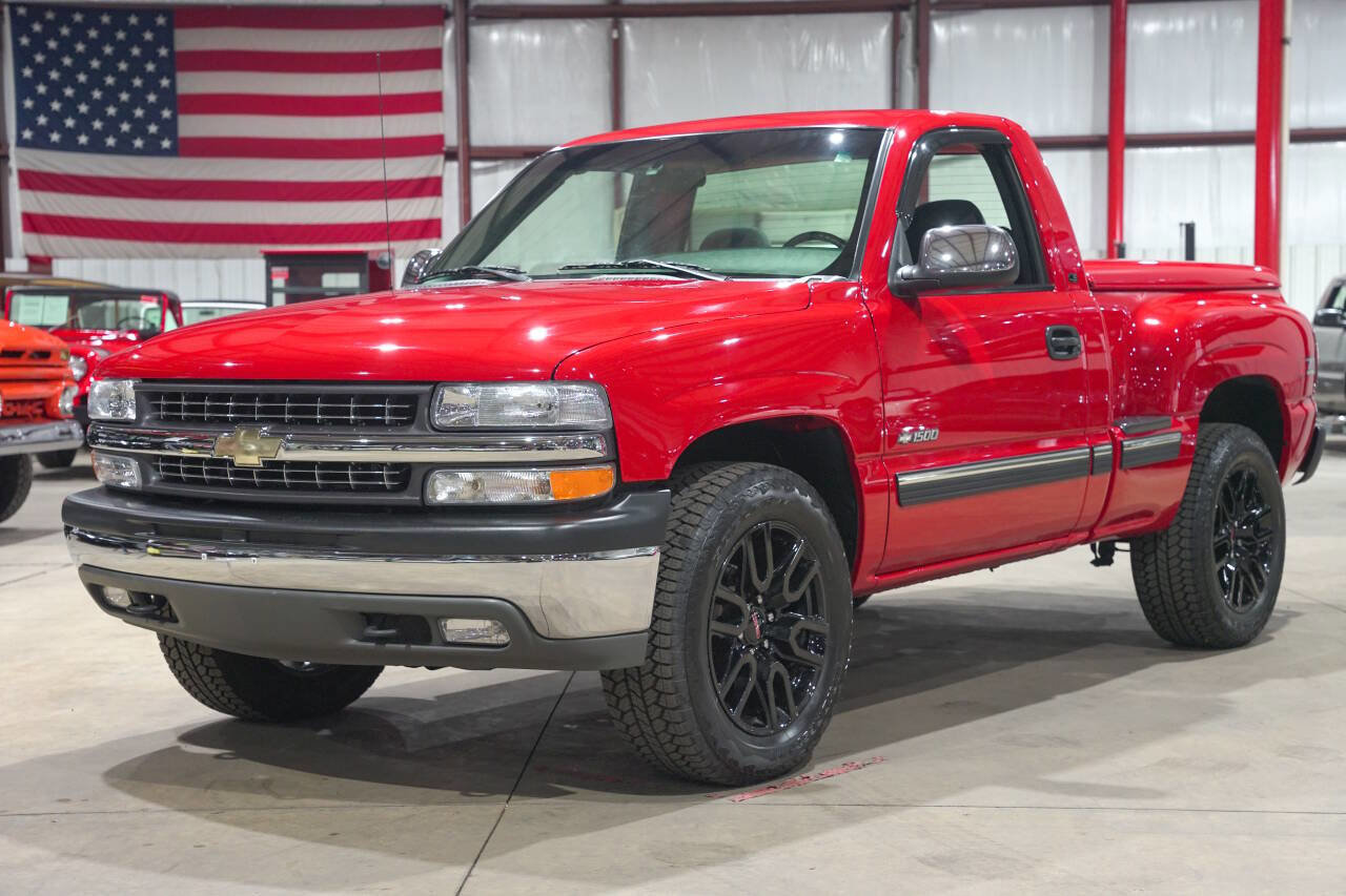 Used 2002 Chevrolet Silverado 1500 LS w/ Off-Road Chassis Pkg AWD/4WD image 1