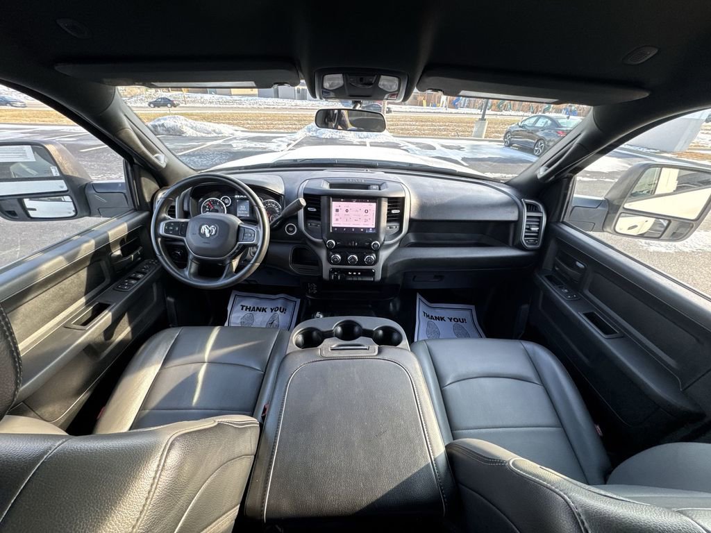 Used 2024 RAM 3500 Tradesman w/ Chrome Appearance Group image 20