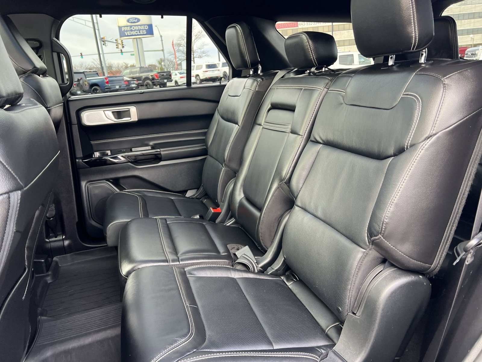 Used 2022 Ford Explorer ST w/ Equipment Group 401A image 25