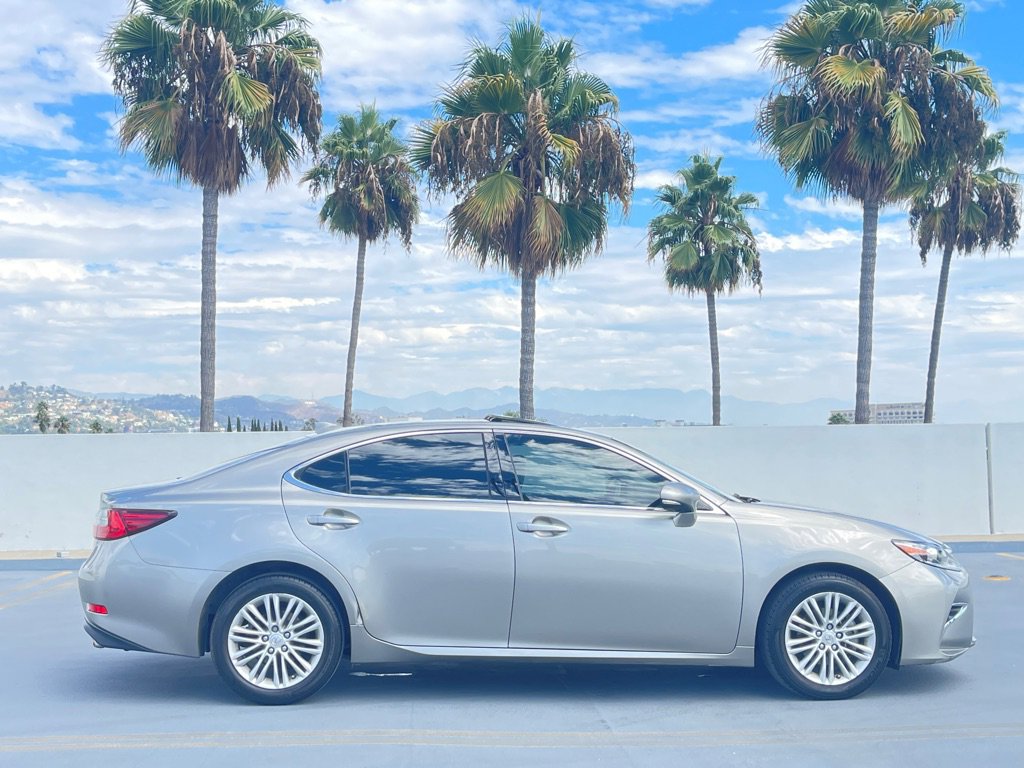Used 2017 Lexus ES 350